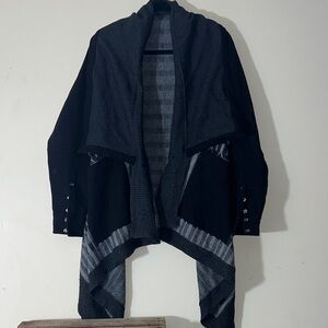 QUINN Mens Stylish Black and Gray Jacket